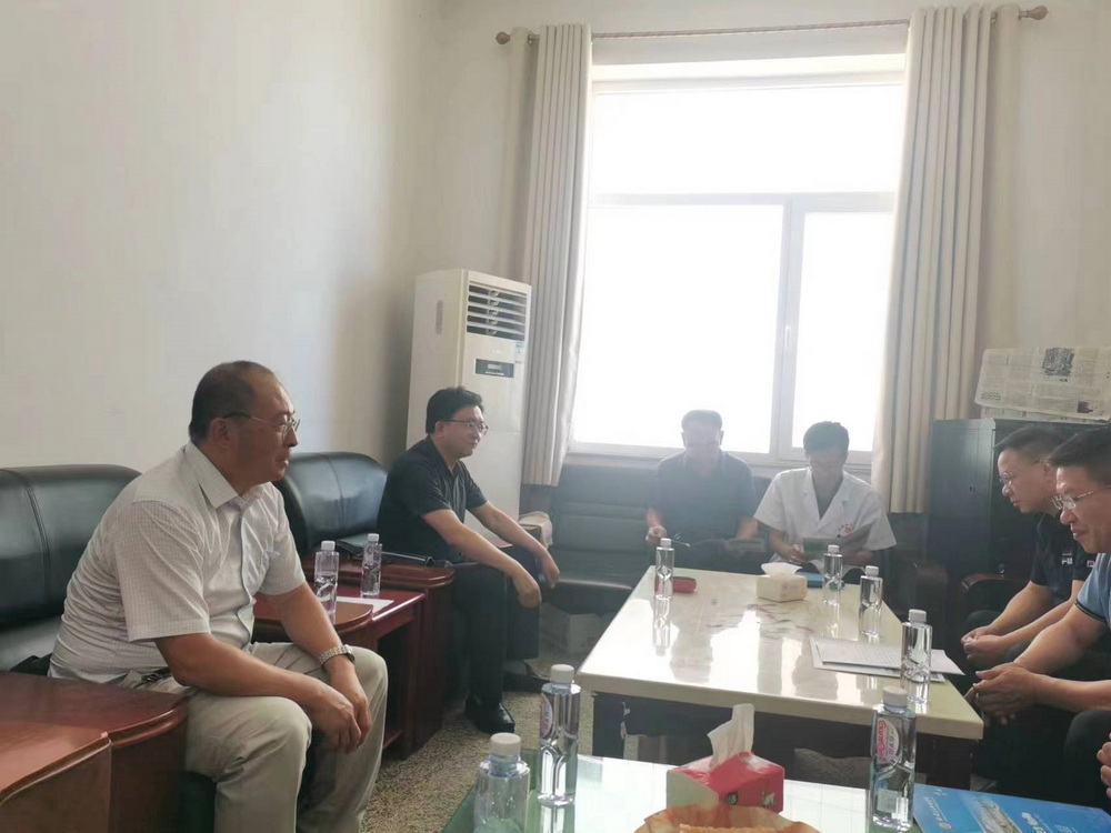 圖2與民勤縣中醫院領導座談_調整大小.jpg